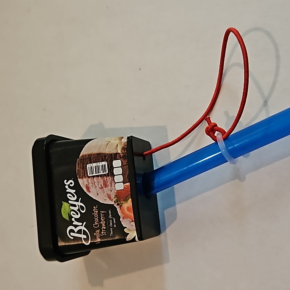 Bryers Ice cream straw cap